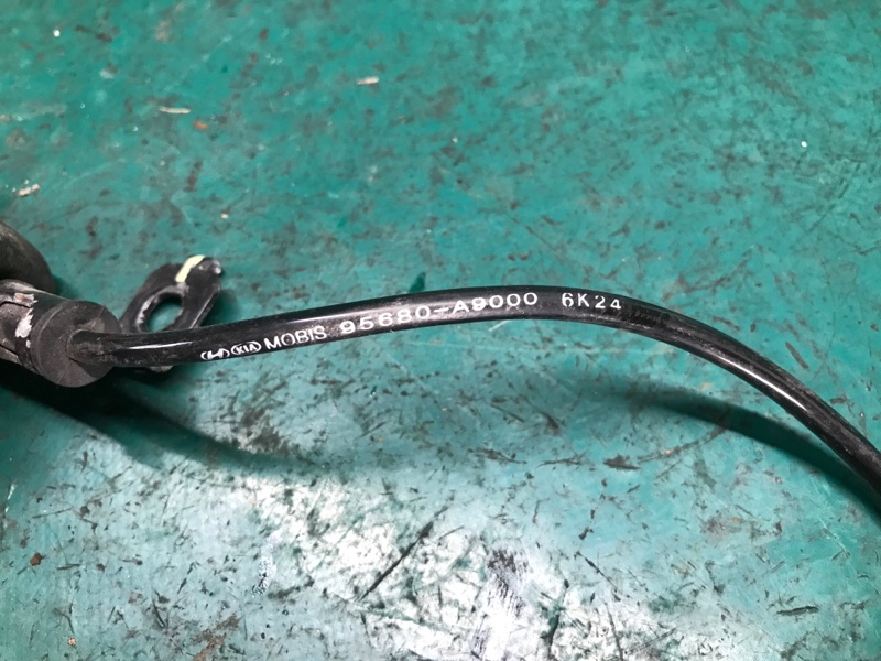 Провод датчика ABS задний левый SEDONA 14-18 16 YP 3.3 G6DM