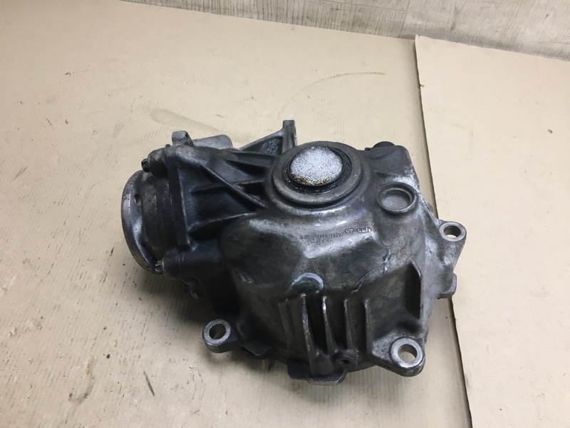 Редуктор передний MERCEDES S-CLASS W221 06-13 2010 Седан M273968 5.5L A 221 330 04 02 Б/У