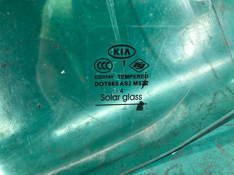 Стекло двери глухое заднее левое OPTIMA TF 11-16 2015 TF 2.0 G4KH