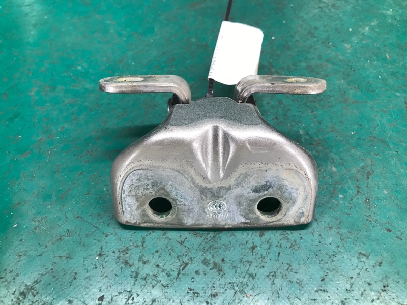 Запчасть петля двери верхняя задняя левая KIA OPTIMA TF 11-16 2015 TF 2.0 G4KH 79410-3K000 Б/У Петля двери верхняя задняя левая KIA OPTIMA TF 11-16 2015 TF 2.0 G4KH 79410-3K000 Б/У