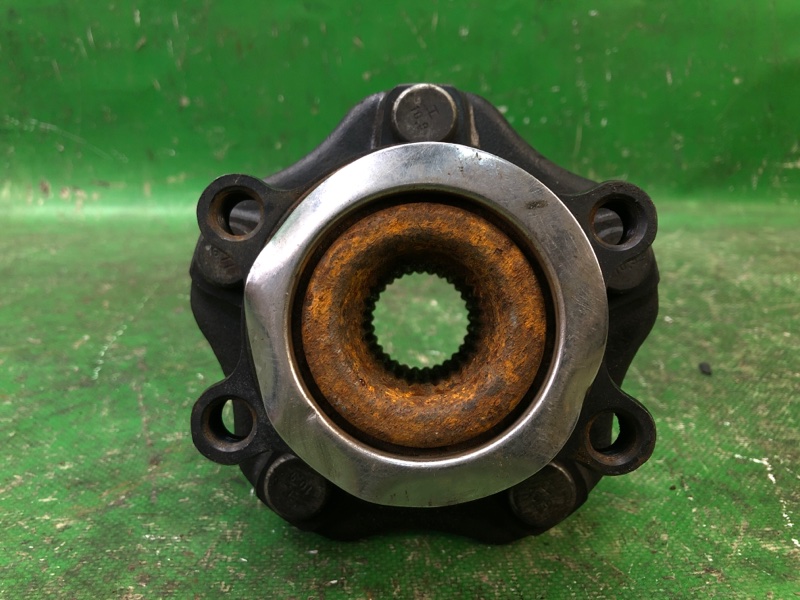 Ступица передняя NISSAN NV200 USA 13- 2017 M20X 2.0 MR20DE 40202-9SM0A Б/У