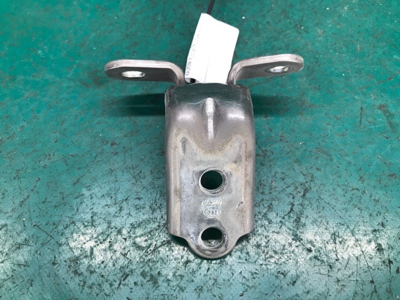 Петля двери верхняя передняя левая KIA OPTIMA TF 11-16 2015 TF 2.0 G4KH 79310-3K000 Б/У