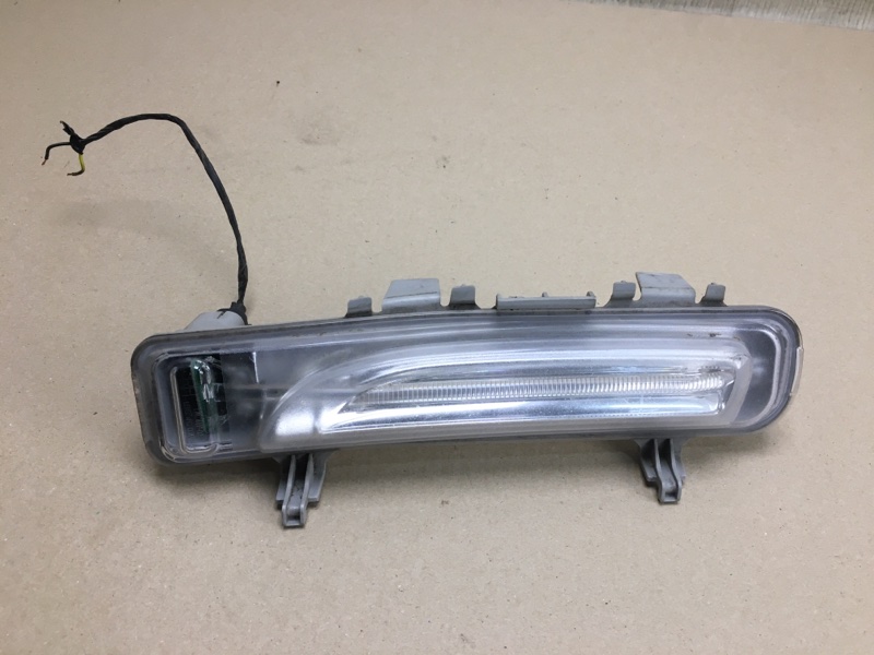 Противотуманная фара правая FORD EDGE 06-14 2012 Внедорожник 2.0 BT4Z-13200-A Б/У