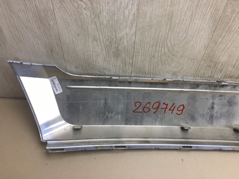 Накладка (молдинг) решетки радиатора EDGE 06-14 2012 Внедорожник 2.0