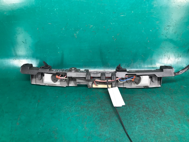 Подсветка номера задняя SEDONA 14-18 16 YP 3.3 G6DM