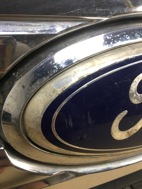 Решетка радиатора EDGE 06-14 2012 Внедорожник 2.0