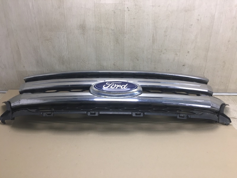 Решетка радиатора EDGE 06-14 2012 Внедорожник 2.0