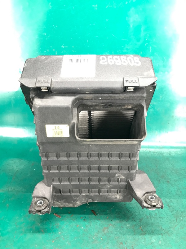 Корпус воздушного фильтра SEDONA 14-18 16 YP 3.3 G6DM