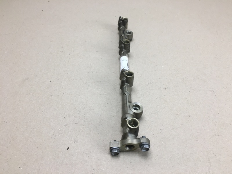 Топливная рейка CAMRY 30 02-06 2002 ACV30L 2.4 2AZFE
