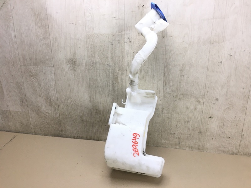 Запчасть бачок омывателя VOLKSWAGEN JETTA USA 10-17 2011 Седан CBTA 2.5L 5C6955453Q Б/У Бачок омывателя VOLKSWAGEN JETTA USA 10-17 2011 Седан CBTA 2.5L 5C6955453Q Б/У