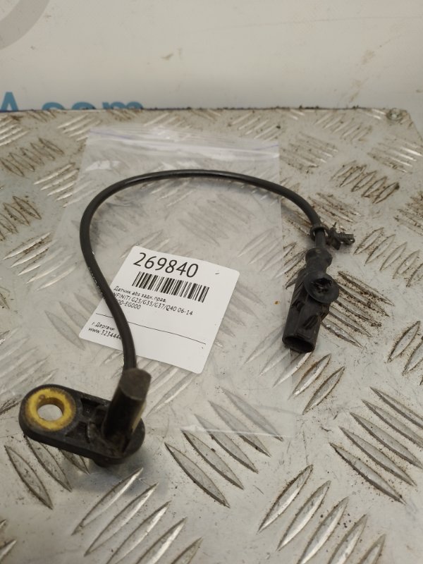 Датчик ABS задний правый G25/G35/G37/Q40 06-14