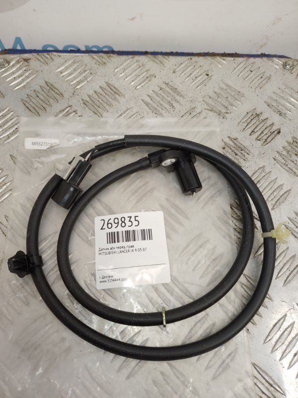 Датчик ABS передний правый MITSUBISHI LANCER IX 9 03-07 Датчик ABS передний правый MITSUBISHI LANCER IX 9 03-07