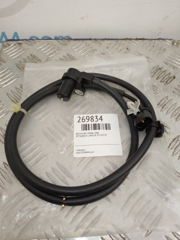Запчасть датчик abs передний правый MITSUBISHI LANCER IX 9 03-07 MR527312 новая Датчик ABS передний правый MITSUBISHI LANCER IX 9 03-07 MR527312 новая