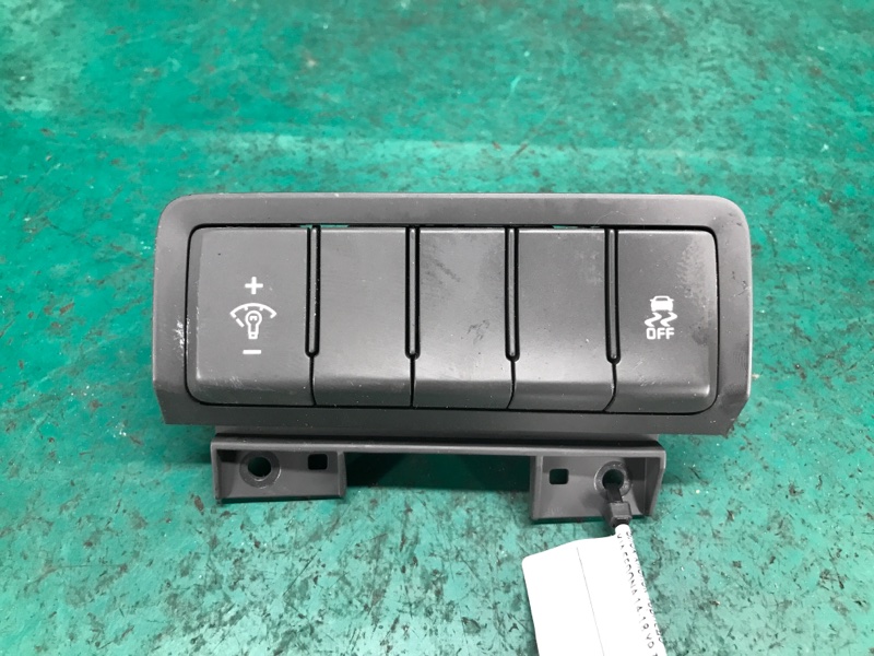 Блок кнопок торпедо KIA SEDONA 14-18 16 YP 3.3 G6DM 93700-A9010CQA Б/У