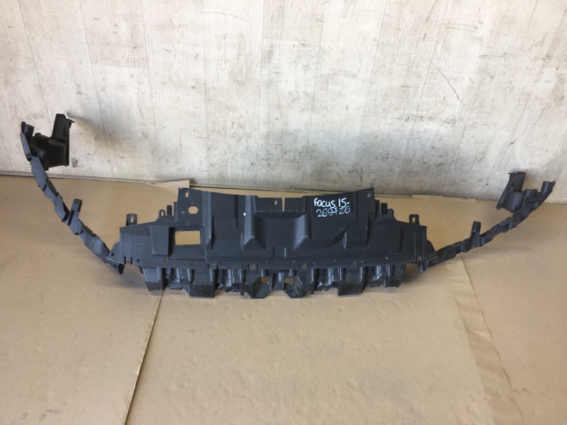 Накладка замка капота FORD FOCUS 10-18 F1EZ-17C897-C Б/У