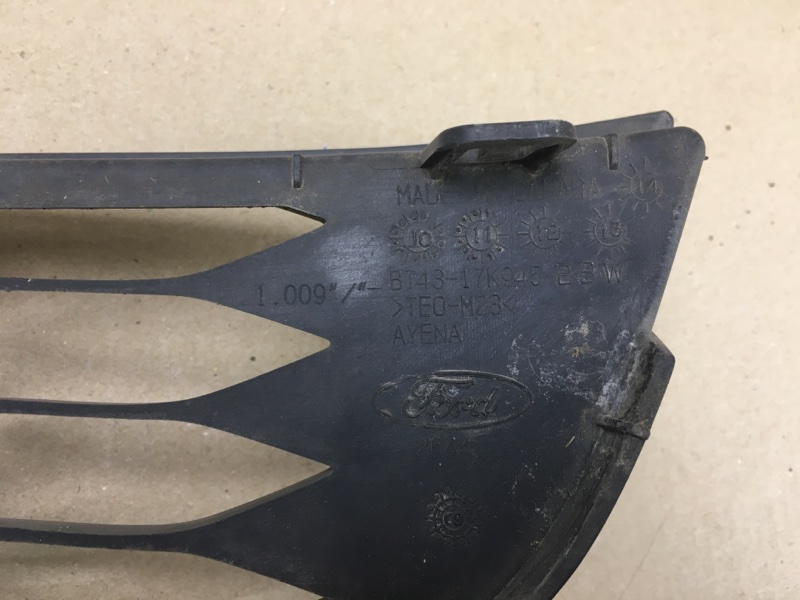 Решетка переднего бампера EDGE 06-14 2012 Внедорожник 2.0