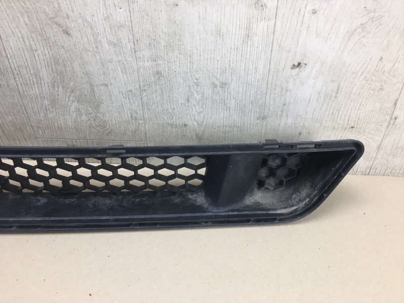 Решетка переднего бампера MUSTANG 15-