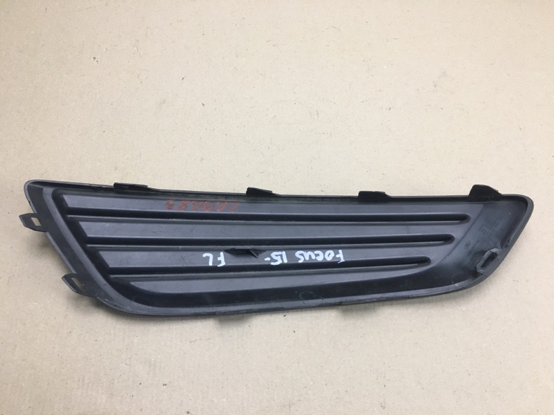 Заглушка ПТФ левая FORD FOCUS 10-18 Заглушка ПТФ левая FORD FOCUS 10-18