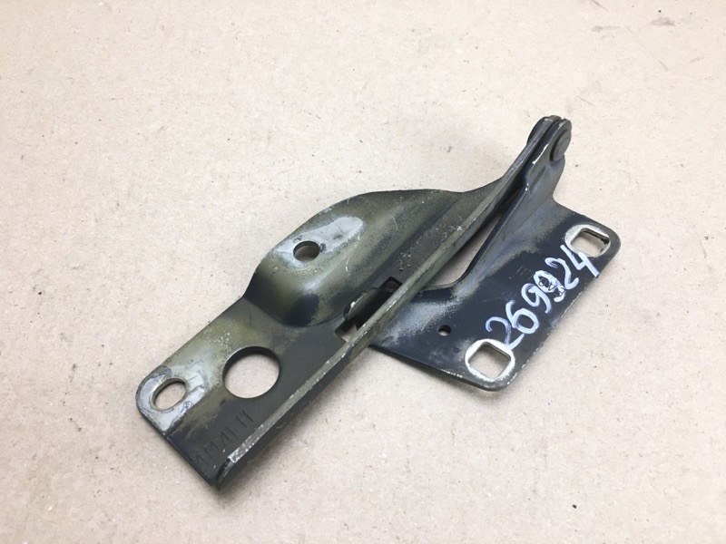 Петля капота левая NISSAN FRONTIER 04-21 2014 D40 4.0 VQ40DE 65401-ZP00A Б/У