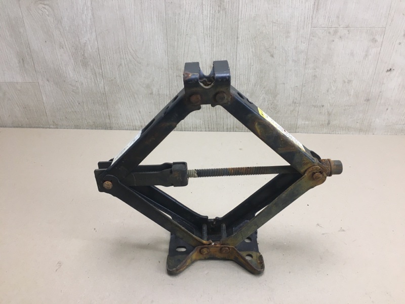 Домкрат DEVILLE 2000-2005