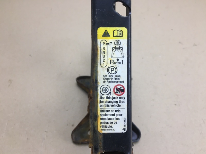 Домкрат DEVILLE 2000-2005