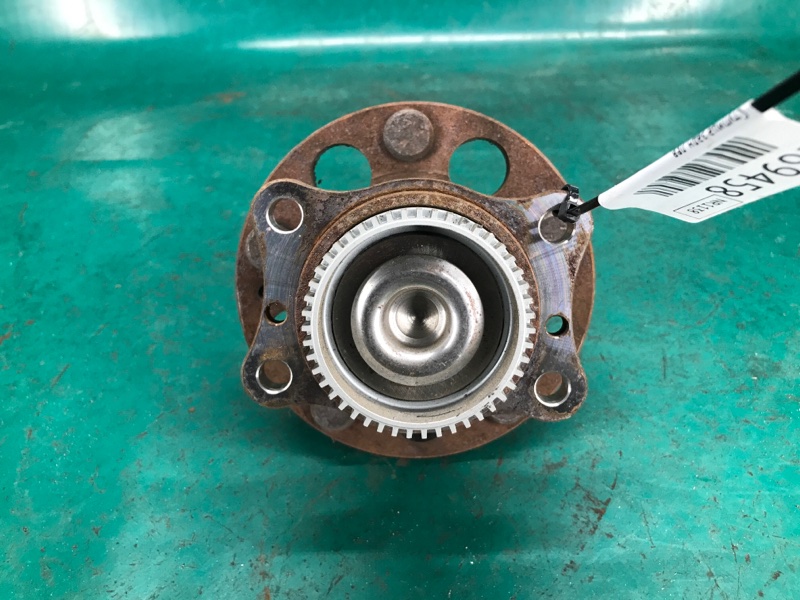 Ступица задняя левая ELANTRA MD 10-15 2012 1.8 G4NB