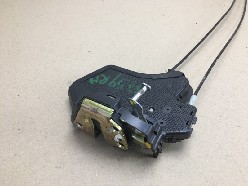 Замок двери задний правый ES300 ES330 01-06