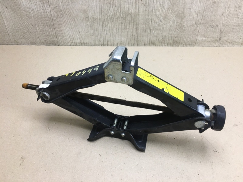 Домкрат AUDI A4 08-15 8K0 011 031 G Б/У