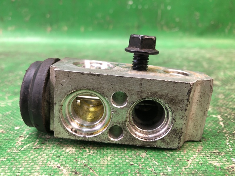 Клапан кондиционера KIA SOUL AM 08-13 2011 G4NA 97626-2K000 Б/У