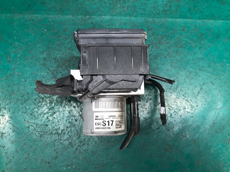 Блок ABS ELANTRA MD 10-15 2015 MD 1.8 G4NB