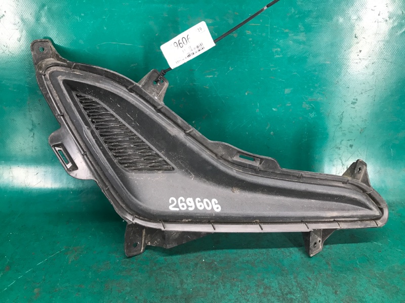 Заглушка ПТФ правая HYUNDAI ELANTRA MD 10-15 2015 MD 1.8 G4NB 86564-3Y500 Б/У