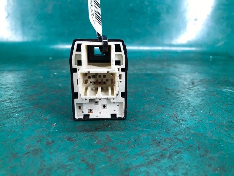 Блок управления зеркалами HYUNDAI ELANTRA MD 10-15 MD 1.8 G4NB