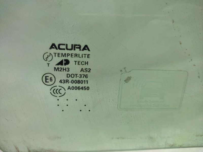 Стекло двери переднее правое MDX (YD2) 06-13 2008 YD2 3.7