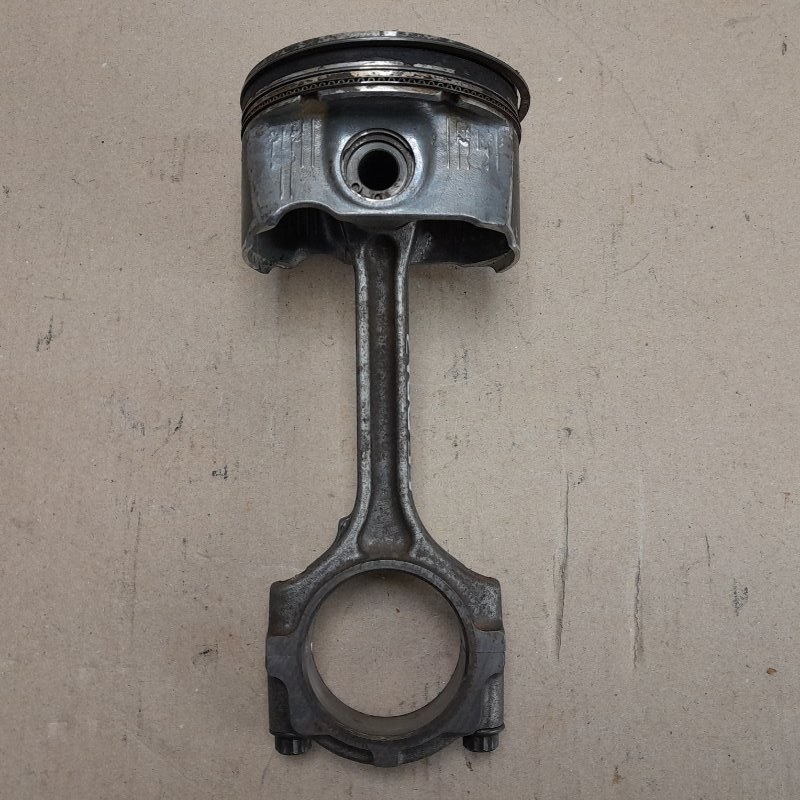 Шатун NISSAN X-TRAIL/ROGUE T32 13-20 2016 T32 2.5 QR25DE 121003TA0A Б/У