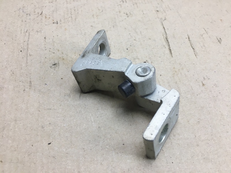 Петля двери верхняя задняя левая GOLF 12-21