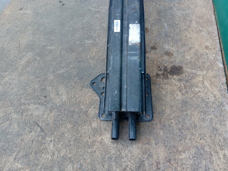 Усилитель переднего бампера SEDONA 14-18 16 YP 3.3 G6DM