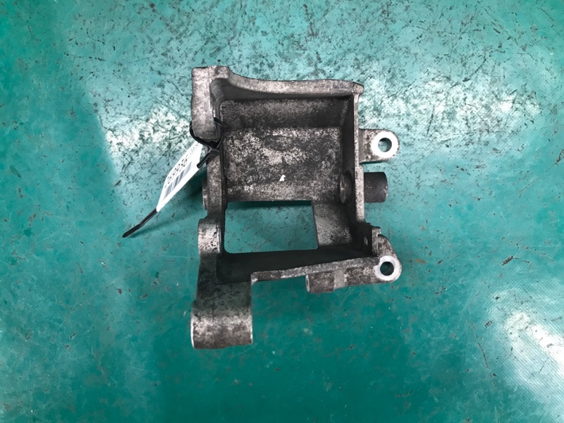 Кронштейн насоса ГУР SUBARU TRIBECA B10 07-13 3.6 EZ36