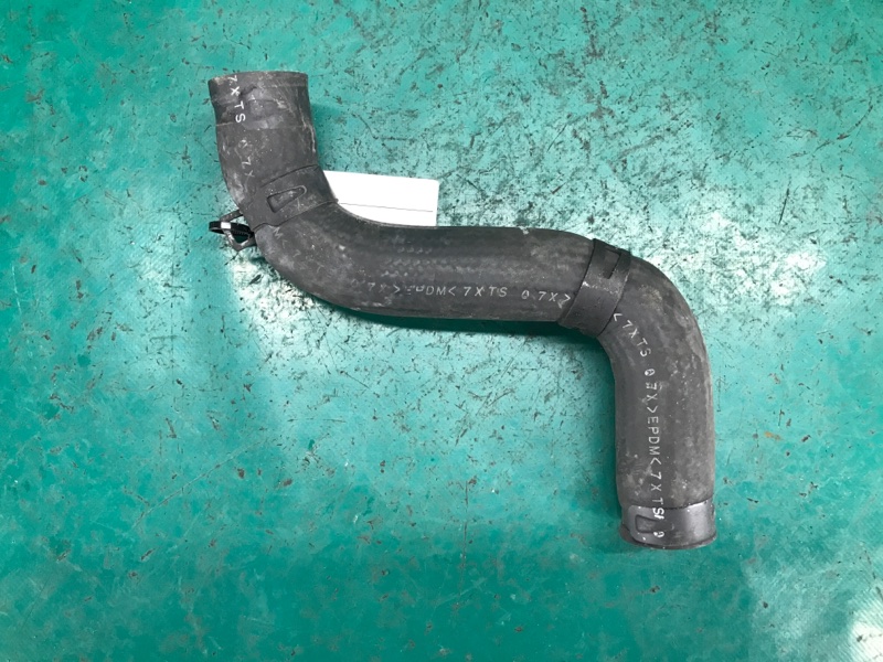 Патрубок системы охлаждения TRIBECA B10 07-13 2008 3.6 EZ36