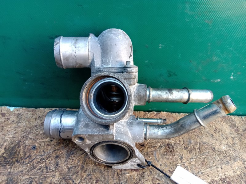 Корпус термостата MAZDA 6 GH 07-12 3.7 CA Корпус термостата MAZDA 6 GH 07-12 3.7 CA