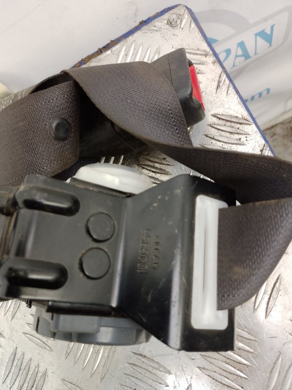 Ремень безопасности LS460 06-12