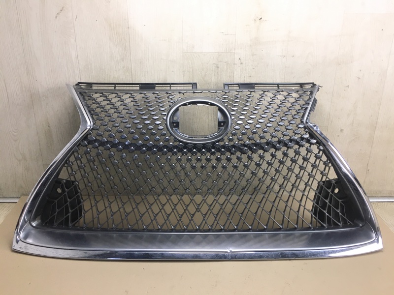 Решетка радиатора LEXUS LC 500 17- 53101-11020 Б/У