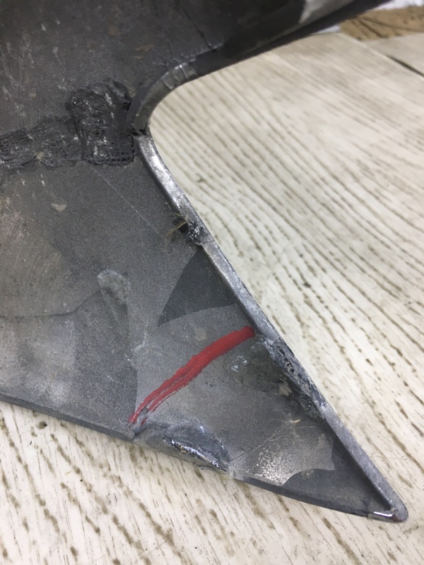 Решетка радиатора LX570 15-