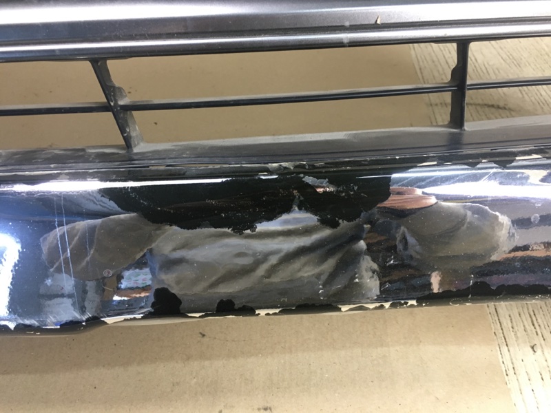 Решетка радиатора LX570 15-