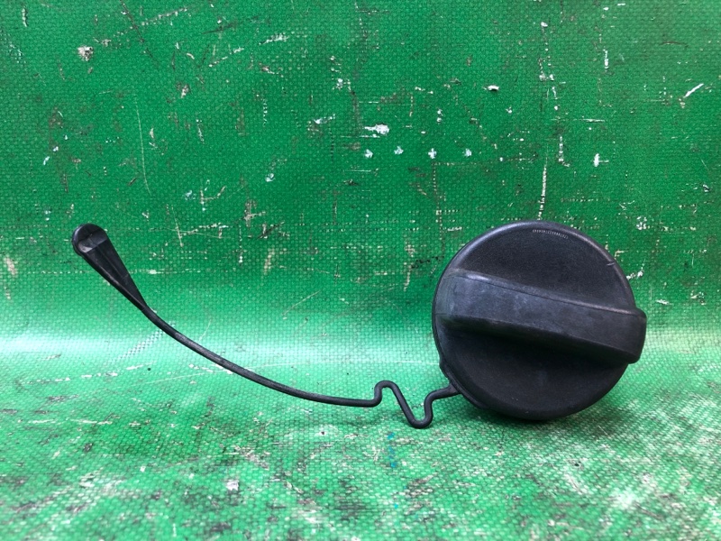 Крышка топливного бака LEXUS NX 14-21 2015-2017 77300-07030 Б/У