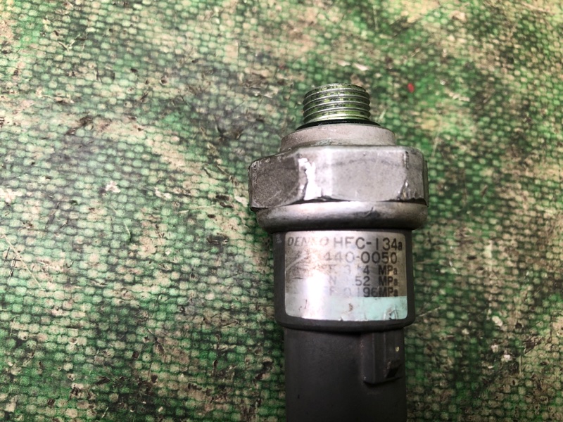 Датчик давления кондиционера COROLLA 120 00-07 2004 ZZE130L 1.8L 1ZZFE Датчик давления кондиционера COROLLA 120 00-07 2004 ZZE130L 1.8L 1ZZFE