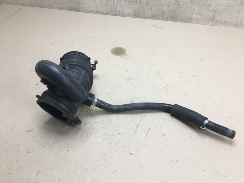 Патрубок воздушного фильтра ELANTRA MD 10-15 2015 MD 1.8 G4NB Патрубок воздушного фильтра ELANTRA MD 10-15 2015 MD 1.8 G4NB