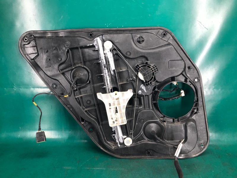Стеклоподъемник задний правый HYUNDAI ELANTRA MD 10-15 MD 1.8 G4NB