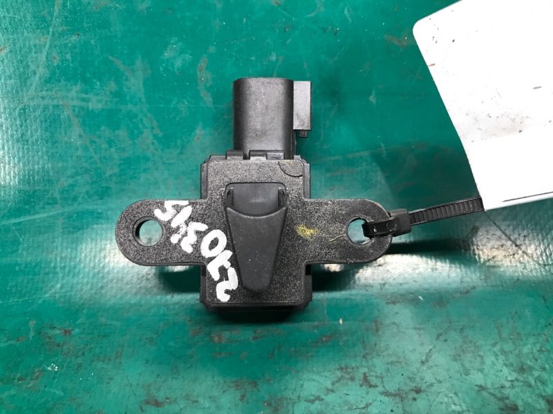 Датчик удара передний правый HYUNDAI ELANTRA MD 10-15 MD 1.8 G4NB