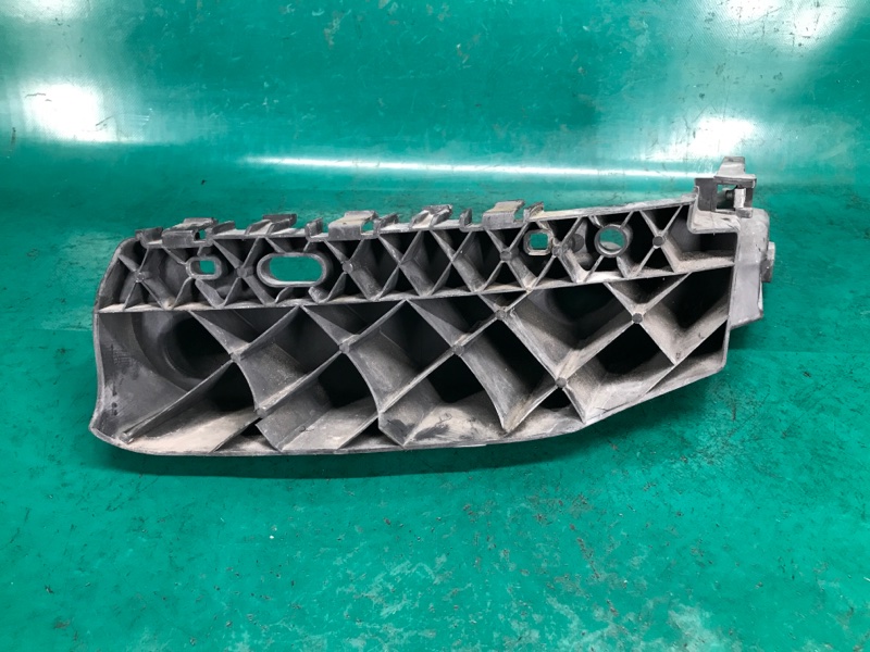 Кронштейн крепления фары левый DODGE DURANGO 11- (WD) 2014 3.6 ERB 68227825AA Б/У