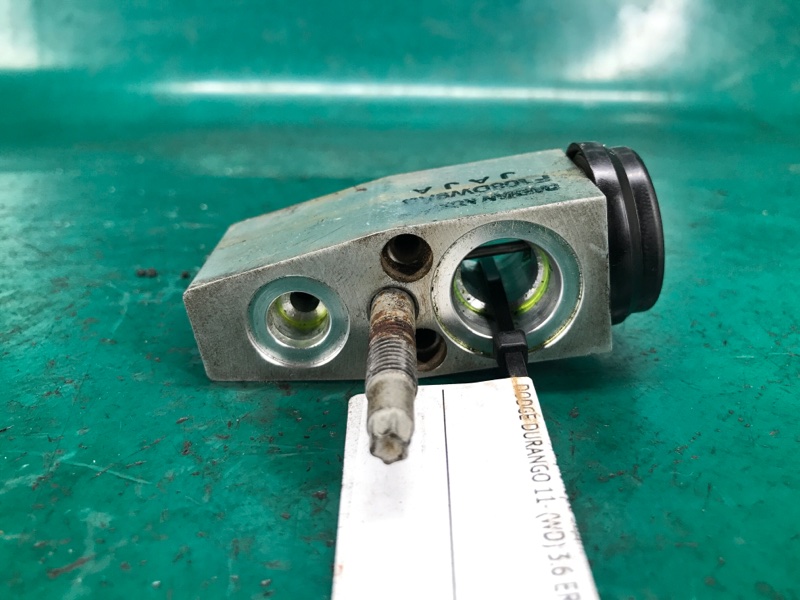 Клапан кондиционера задний DURANGO 11- (WD) 2014 3.6 ERB